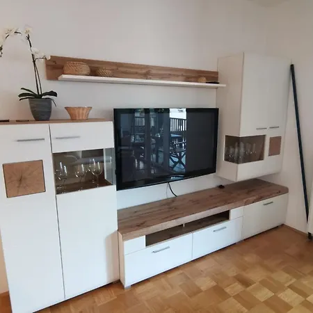 Apartma Rozmarin Апартаменты *